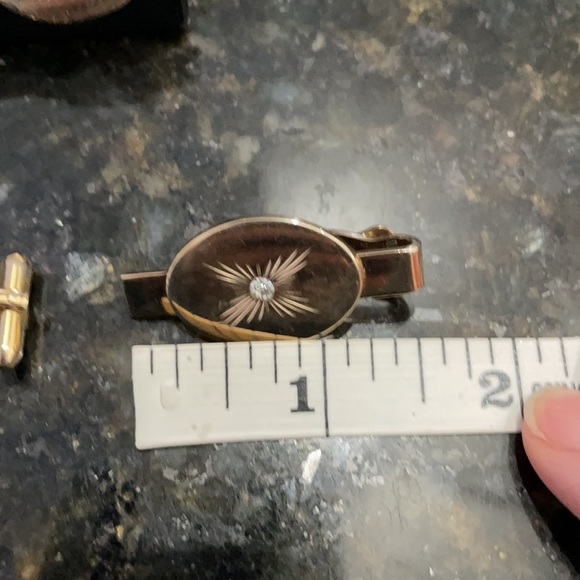 Vintage Swank Gold and Rhinestone Cuff Links and Tie Clip - Picture 4 of 4